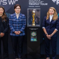 FIFA Women's World Cup Trophy จัดแสดงที่กรุงโซลในการทัวร์ทั่วโลก